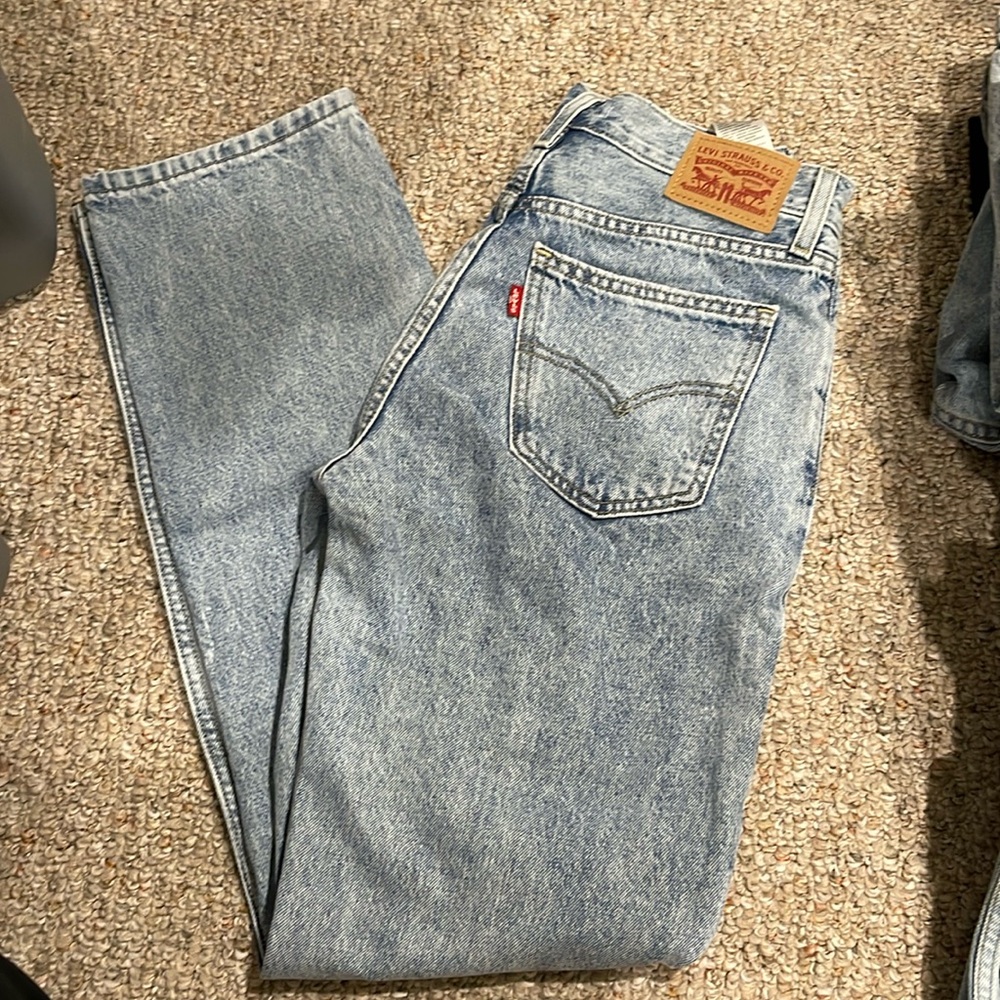 Levi Low Pro Straight